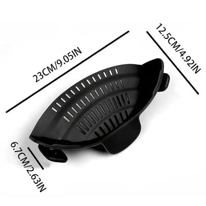 Clip-on pot strainer