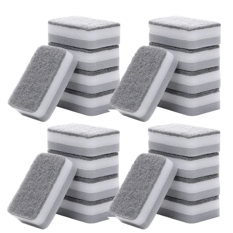 Double-sided cleaning sponge