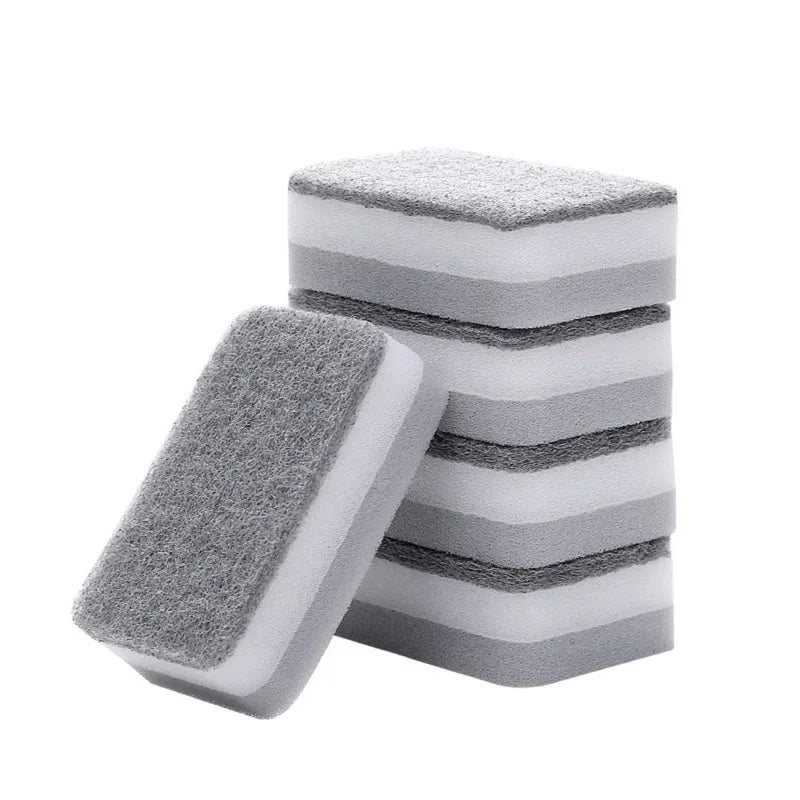Double-sided cleaning sponge