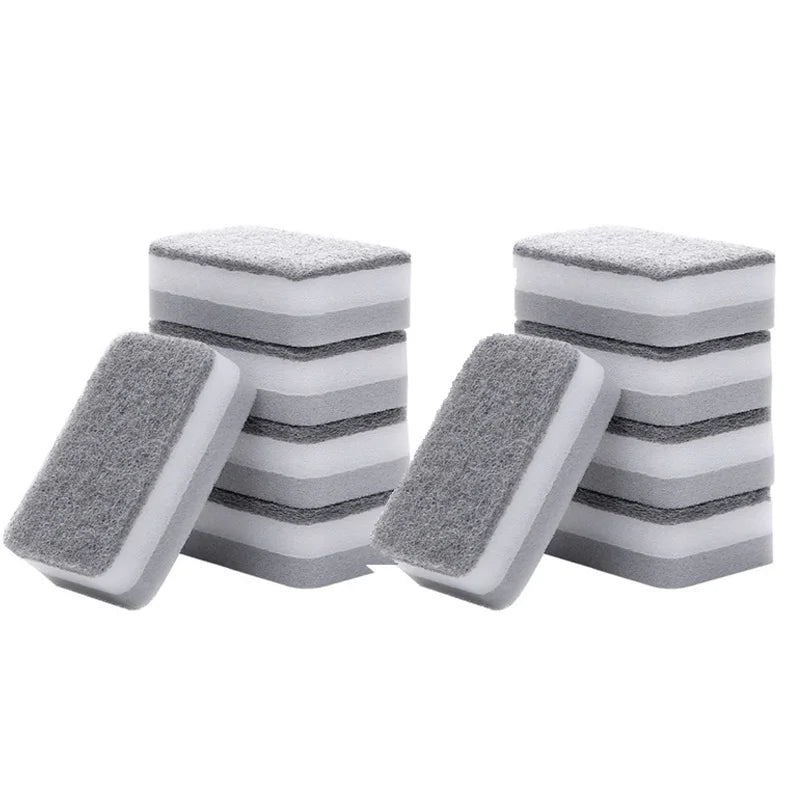 Double-sided cleaning sponge